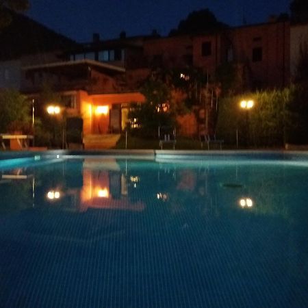 Albergo Montenerone Piobbico Exterior foto