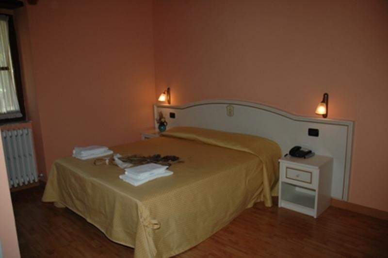 Albergo Montenerone Piobbico Quarto foto